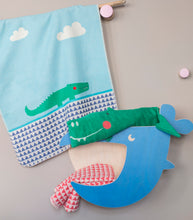 Load image into Gallery viewer, David Fussenegger Jade Crocodile Juwel Bassinet Blanket