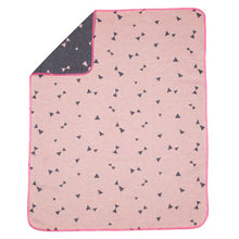 Load image into Gallery viewer, David Fussenegger Rose Triangle Juwel Bassinet Blanket