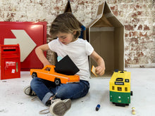 Load image into Gallery viewer, ICONIC TOY - Ute