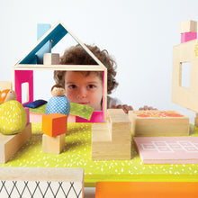 Load image into Gallery viewer, MiO - Playing Eating Sleeping Working (+ 2 People)