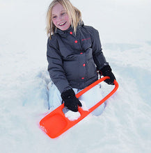 Load image into Gallery viewer, QUUT Scoppi Sand and Snow Spade - Mighty Orange