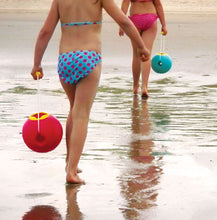Load image into Gallery viewer, QUUT Ballo Beach Water Bucket - Mighty Mint