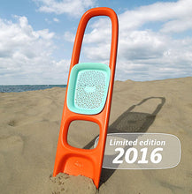 Load image into Gallery viewer, QUUT Scoppi Sand and Snow Spade - Mighty Orange