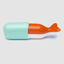 Load image into Gallery viewer, Kid O Floating Whale Squirt Bath Toy